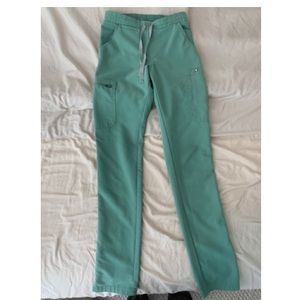 Figs Scrub Pant in Jade